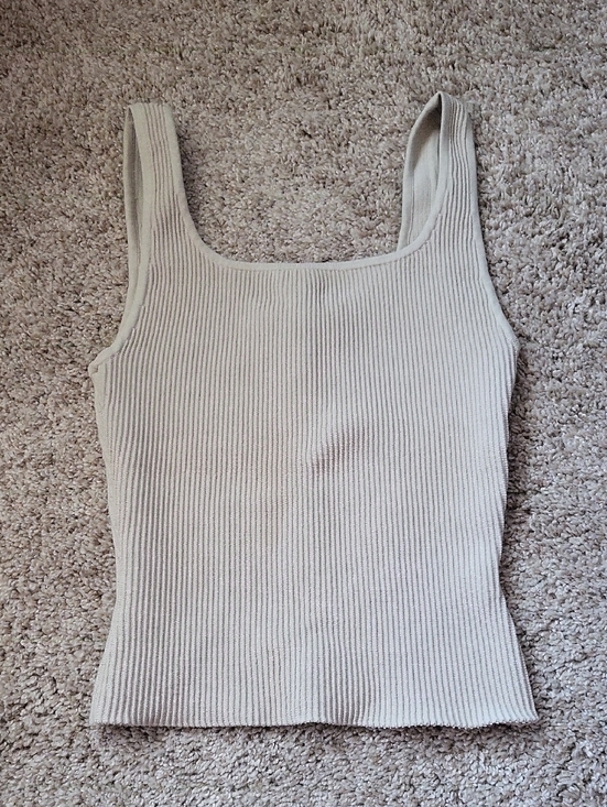 Babaton Tops - Aritzia Sculpt Knit Tank Top